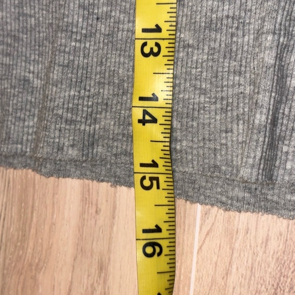 John Galt teddy bear crop tank - Picture 5 of 6